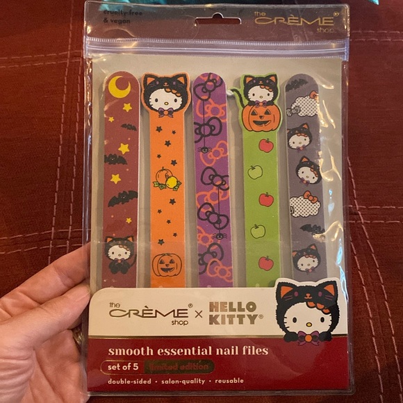 Sanrio Other - 🆕THE CRÈME SHOP X HELLO KITTY: Halloween Theme Smooth Essential Nail Files NWT